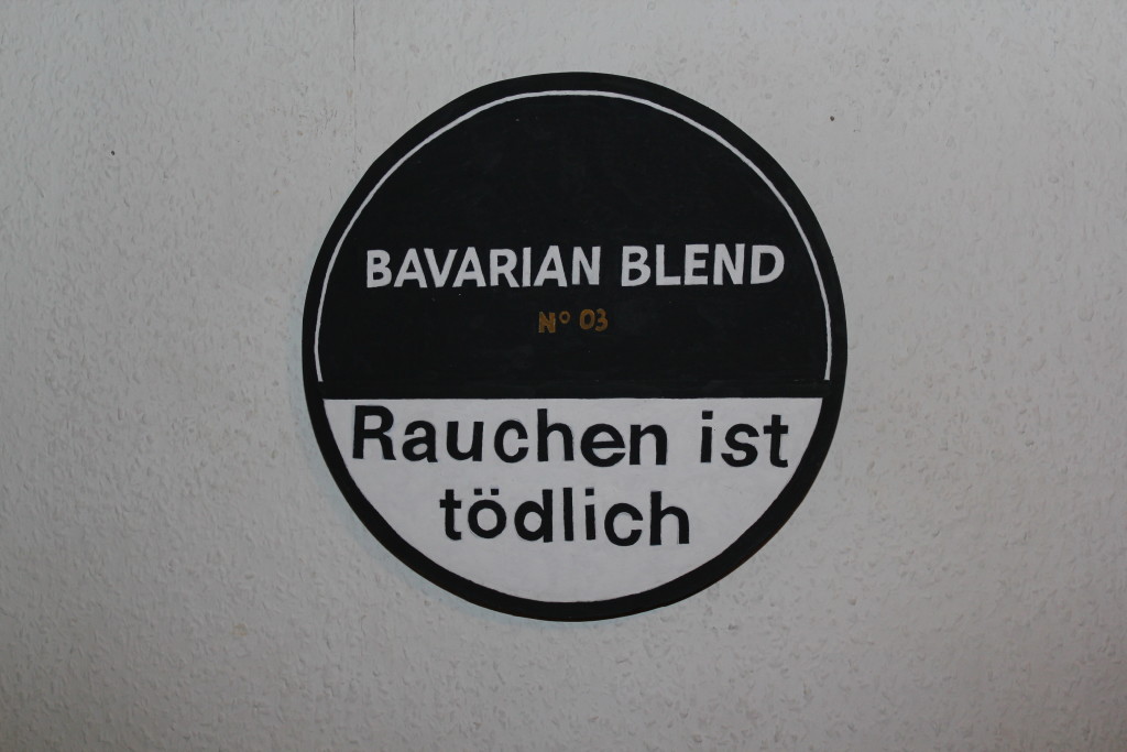 WVZ 8-12-17, Acryl auf Sperrholz, "Label (grauer Rauch)", 2017, d = 30,5